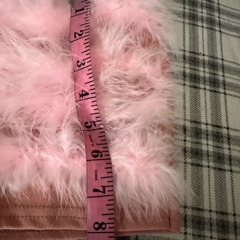 I Saw It First Blush Pink Feather Front Kawaii Bandeau Tube Cropped Top NWOT 10‎ - Picture 10 of 14